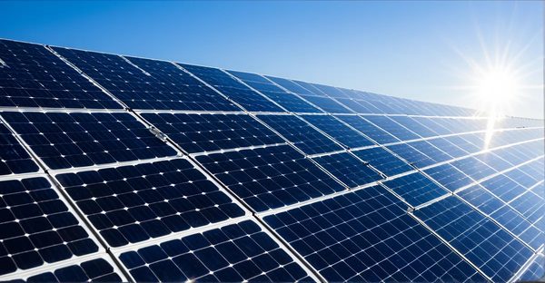 Panneau solaire photovoltaïque : guide pour optimiser votre installation